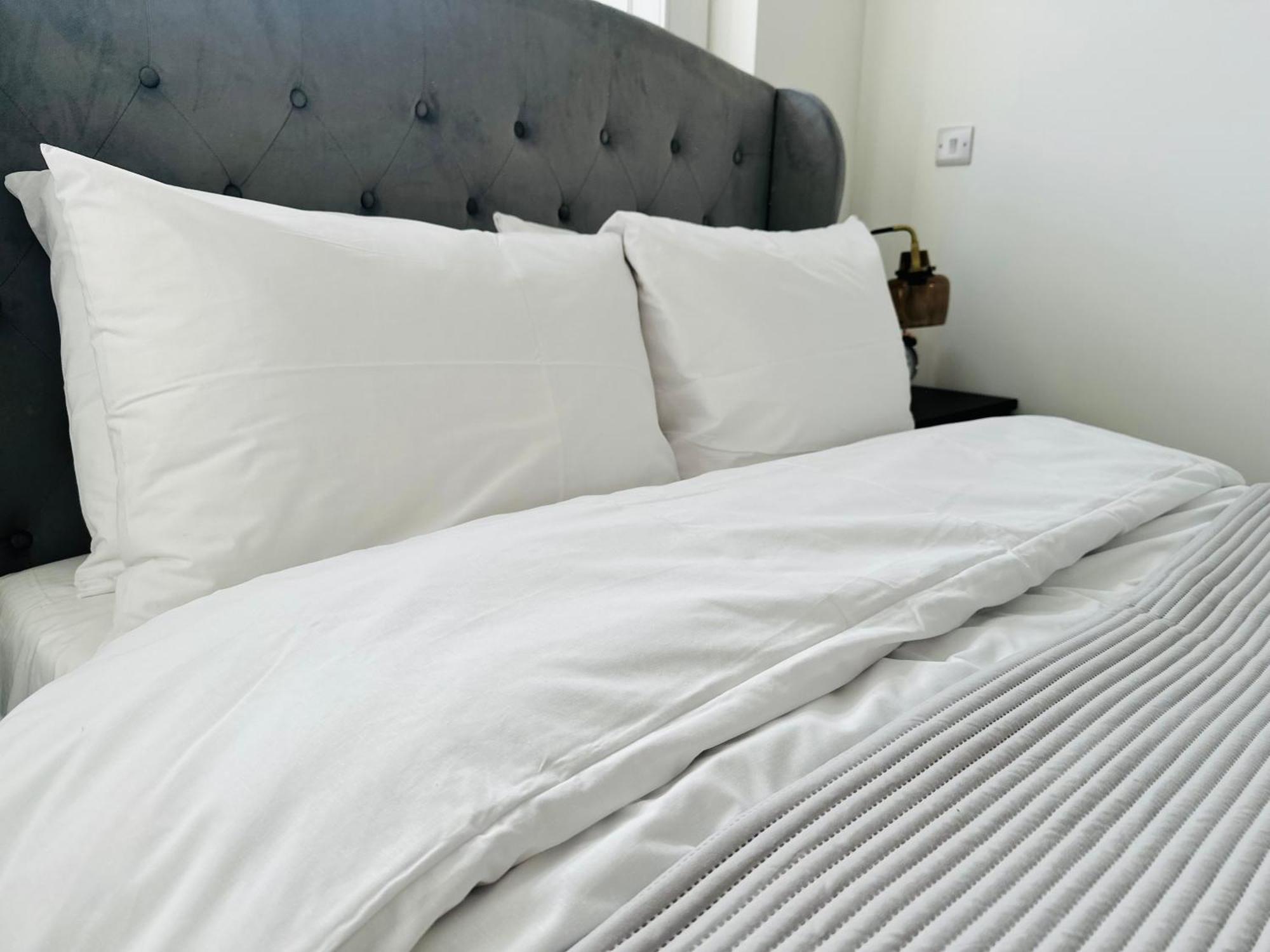 Barnet House Serviced Apartments Dunfermline Esterno foto