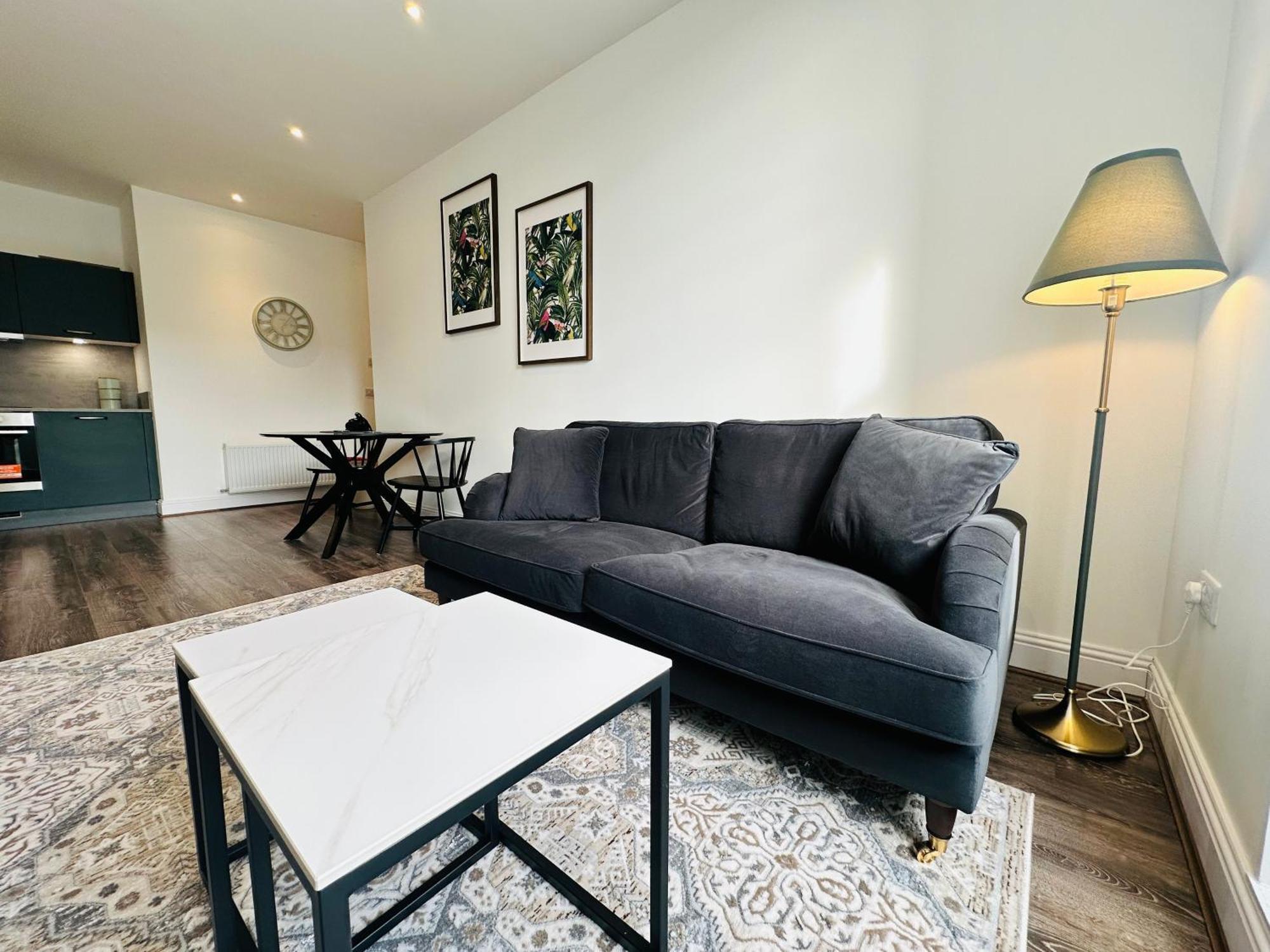 Barnet House Serviced Apartments Dunfermline Esterno foto