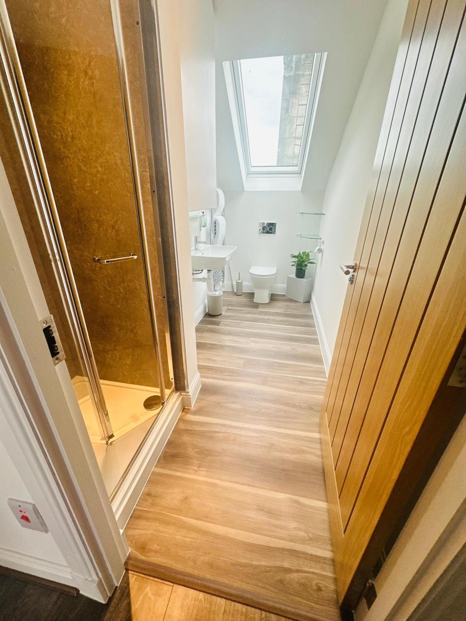 Barnet House Serviced Apartments Dunfermline Esterno foto