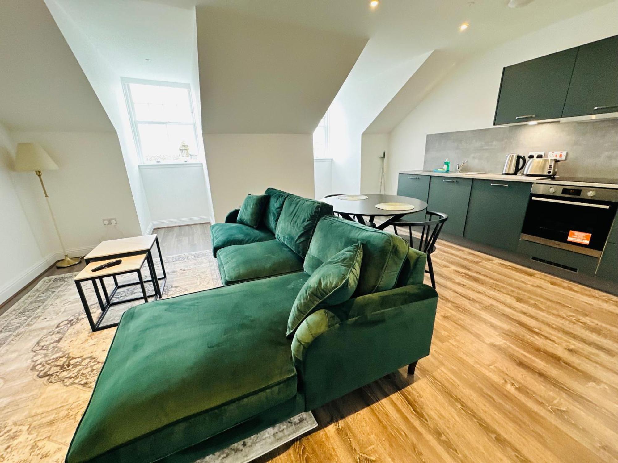 Barnet House Serviced Apartments Dunfermline Esterno foto