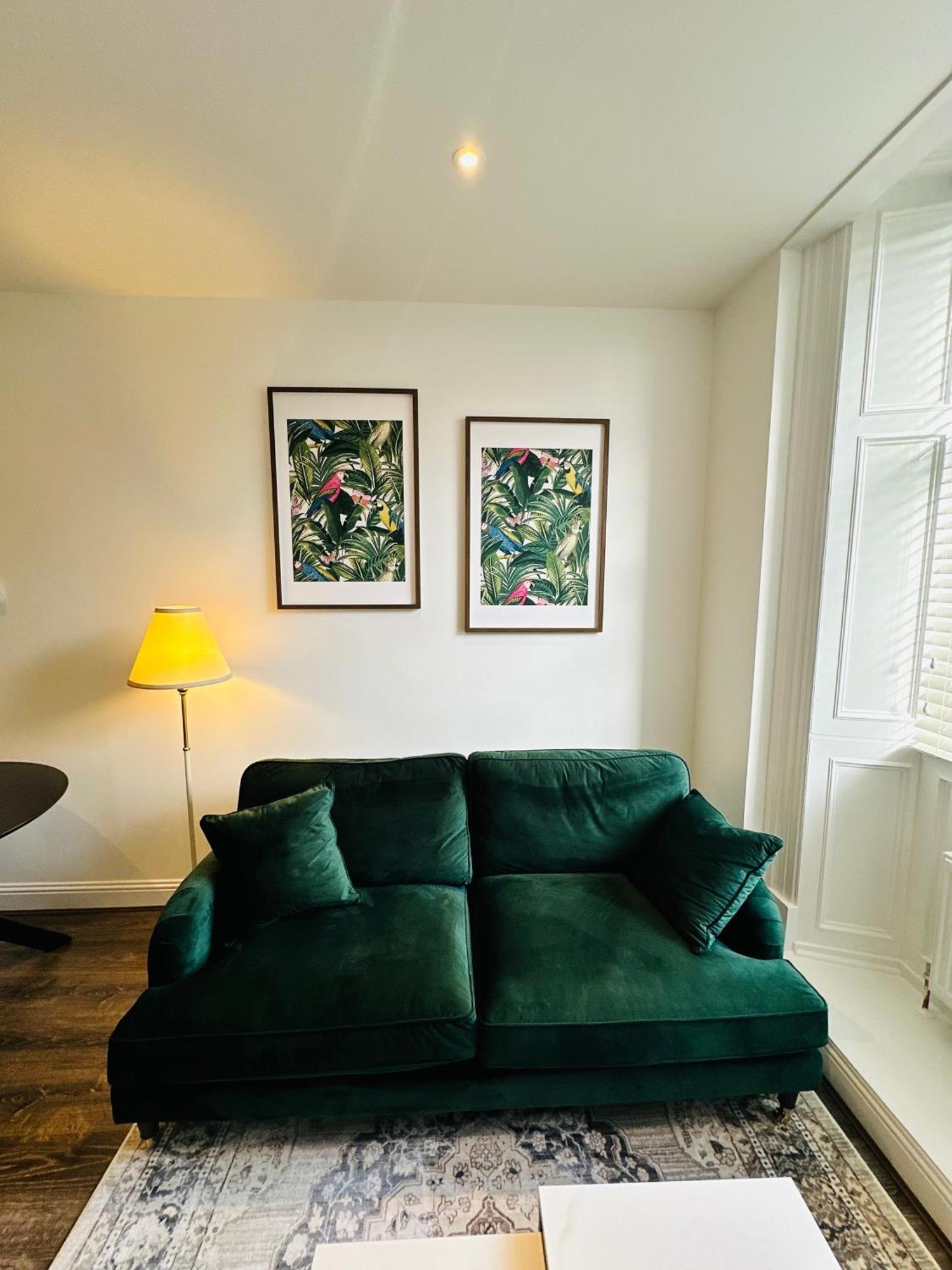 Barnet House Serviced Apartments Dunfermline Esterno foto
