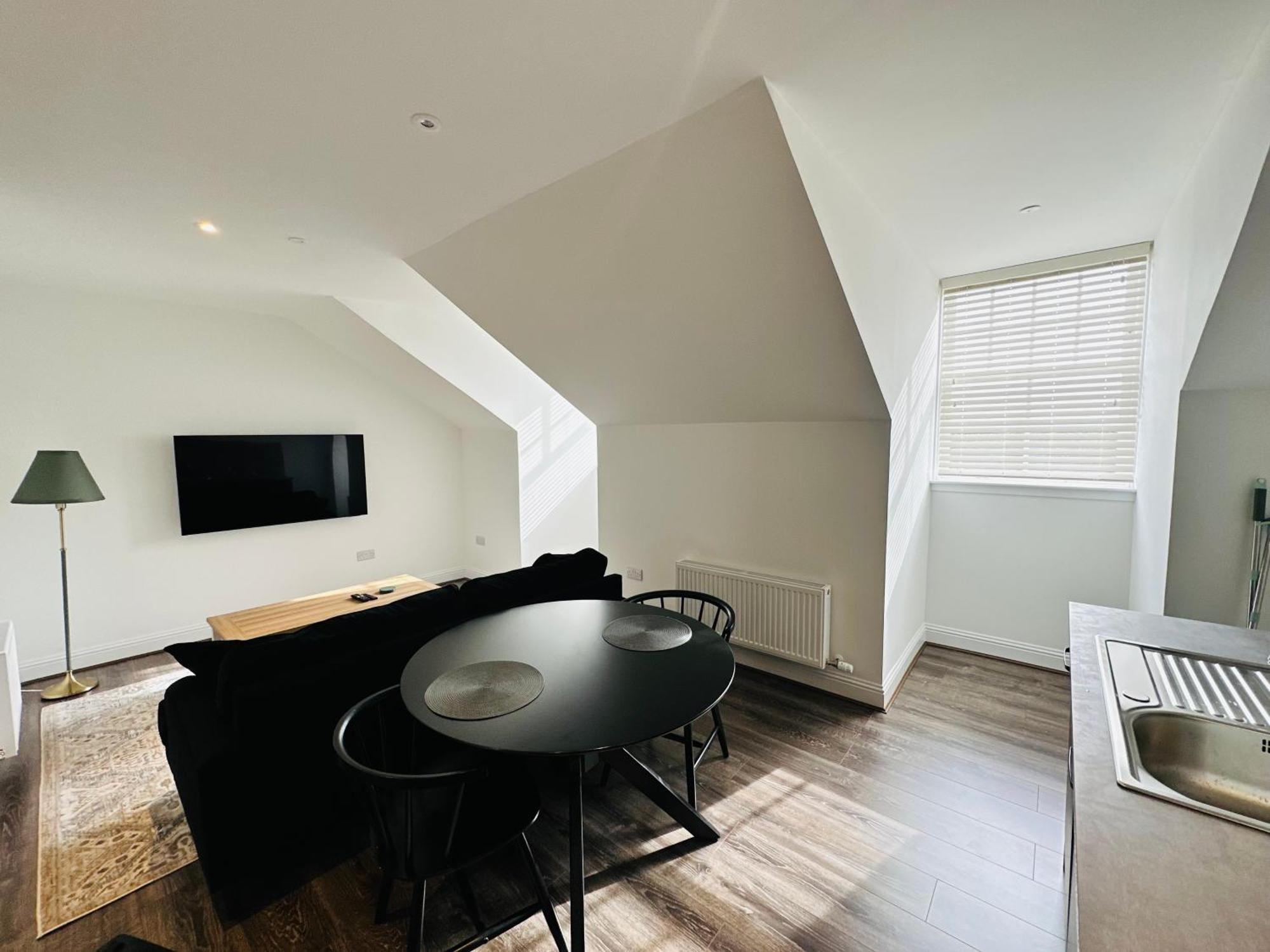 Barnet House Serviced Apartments Dunfermline Esterno foto