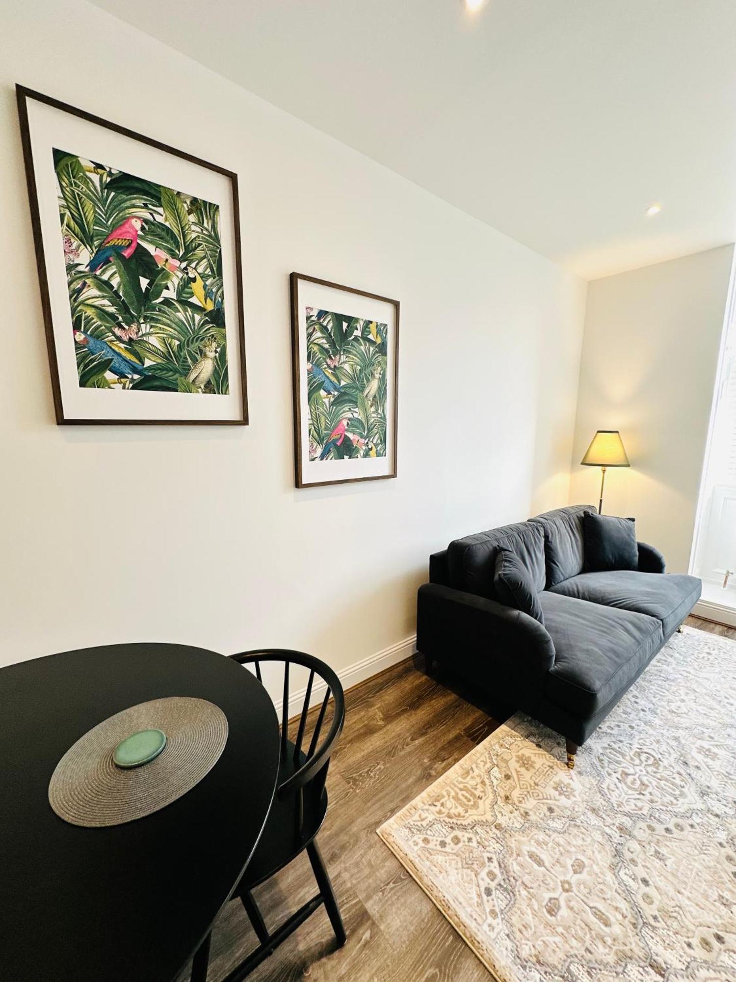 Barnet House Serviced Apartments Dunfermline Esterno foto
