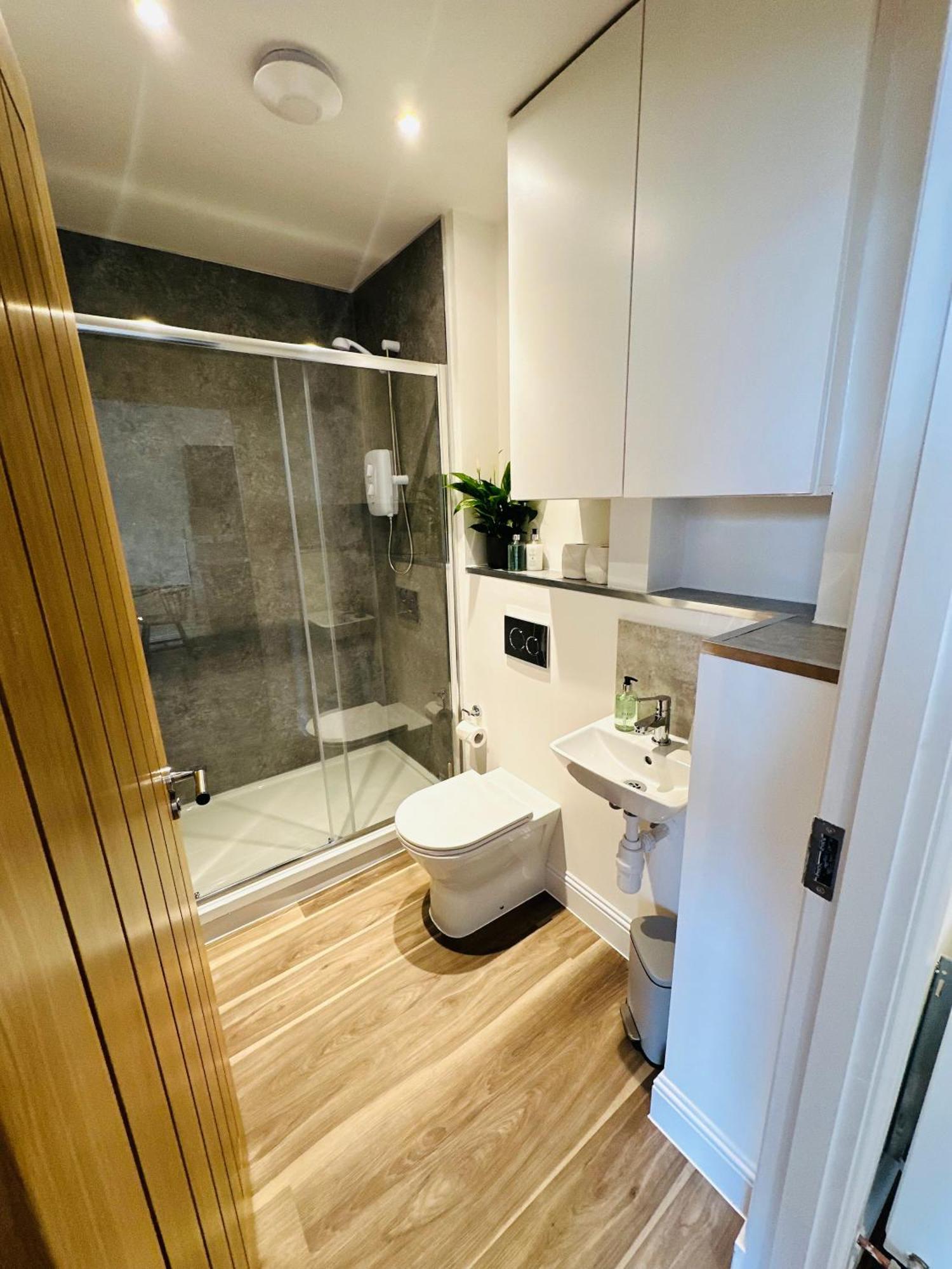 Barnet House Serviced Apartments Dunfermline Esterno foto